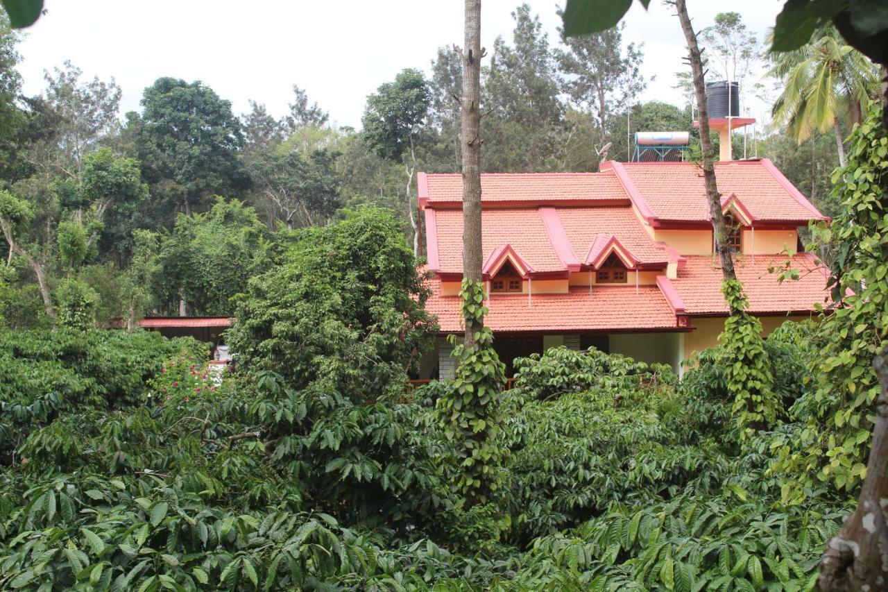 Whistling Woods Farm Stay Kushalnagar Exterior photo